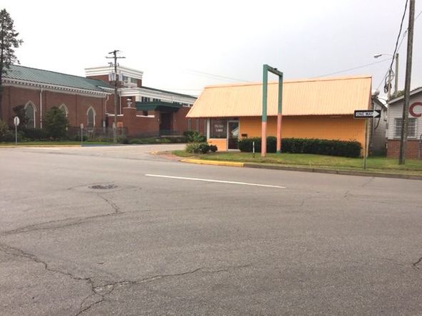 51 Main St, Shelbyville, KY 40065
